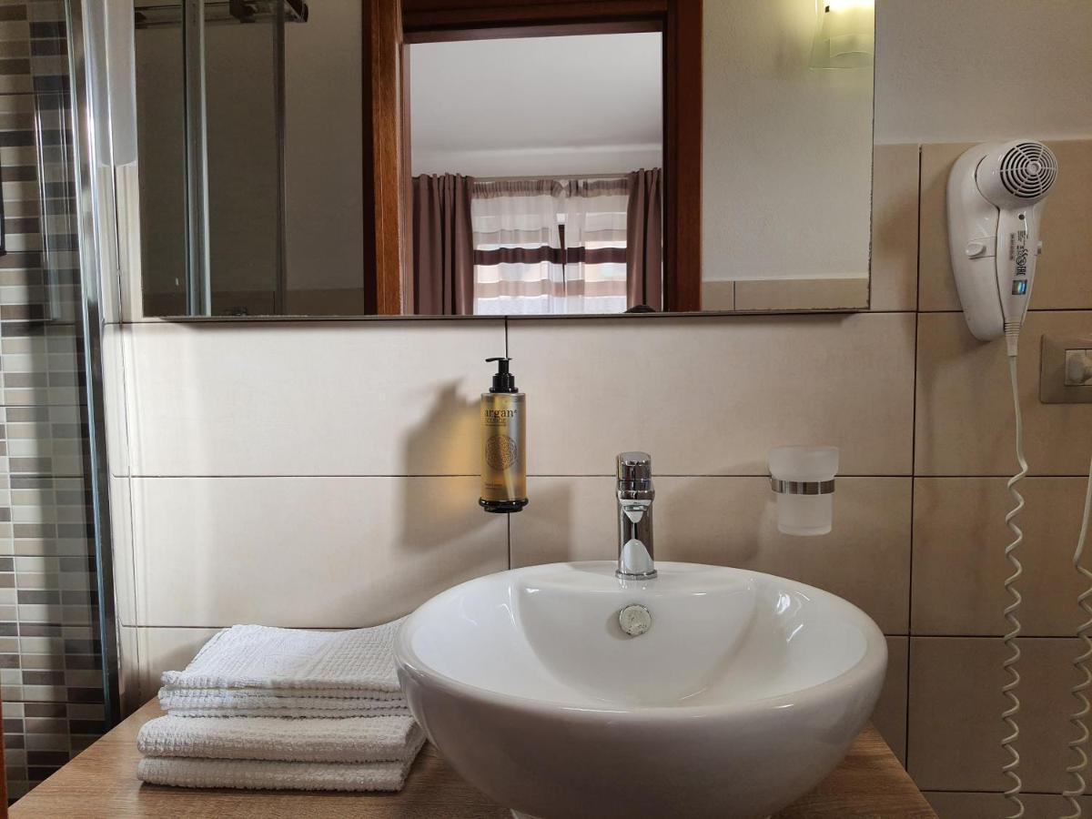 Al Pez Exclusive Rooms Olbia Ngoại thất bức ảnh